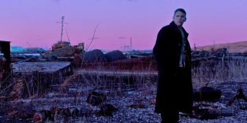 O dilema interno de um pastor contra o sistema em “No Coração da Escuridão”