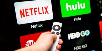 Fechamento temporário de cinemas eleva oferta de streamings no Brasil