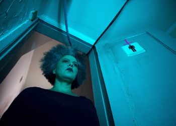 “Noturnos”: Canal Brasil estreia série de terror inspirada na obra de Vinicius de Moraes