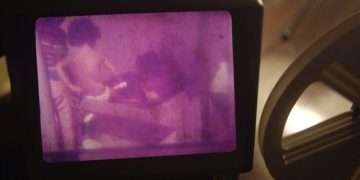 Crítica: “Cora” (2021) poderia ir mais longe ao propor o debate sobre a memória futura e traumatizada da contemporaneidade brasileira