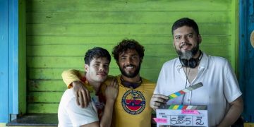 Novo filme do premiado diretor de “Pacarrete”, Allan Deberton, é filmado na praia de Canoa Quebrada