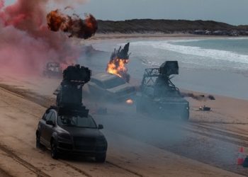 “O Dublê” quebra recorde mundial de giros com carros após uma explosão