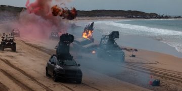 “O Dublê” quebra recorde mundial de giros com carros após uma explosão