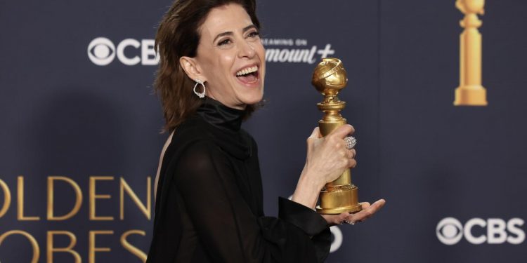 Fernanda Torres vence o Globo de Ouro de melhor atriz, mas “Emília Perez” e “O Brutalista” são os grandes vencedores da edição 2025