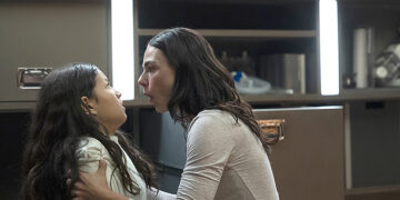 Versão brasileira de “O Quarto do Pânico” pulsa com intensidade própria