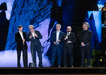 “O Agente Secreto” vence oito Prêmios Platino em noite histórica