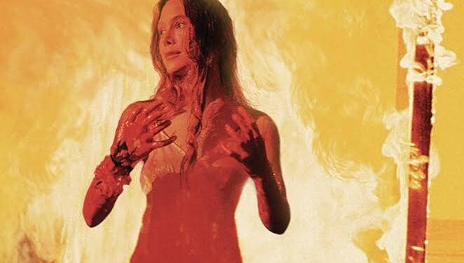 Revisão: “Carrie, A Estranha” (1976), quando o horror encontra o virtuosismo
